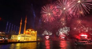 Новогодняя ночь на Босфоре в Стамбуле